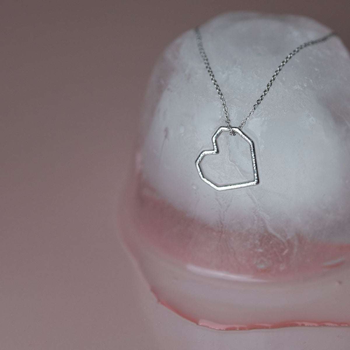 Corazon White Gold Necklace - ALIITA – ALIITA-US