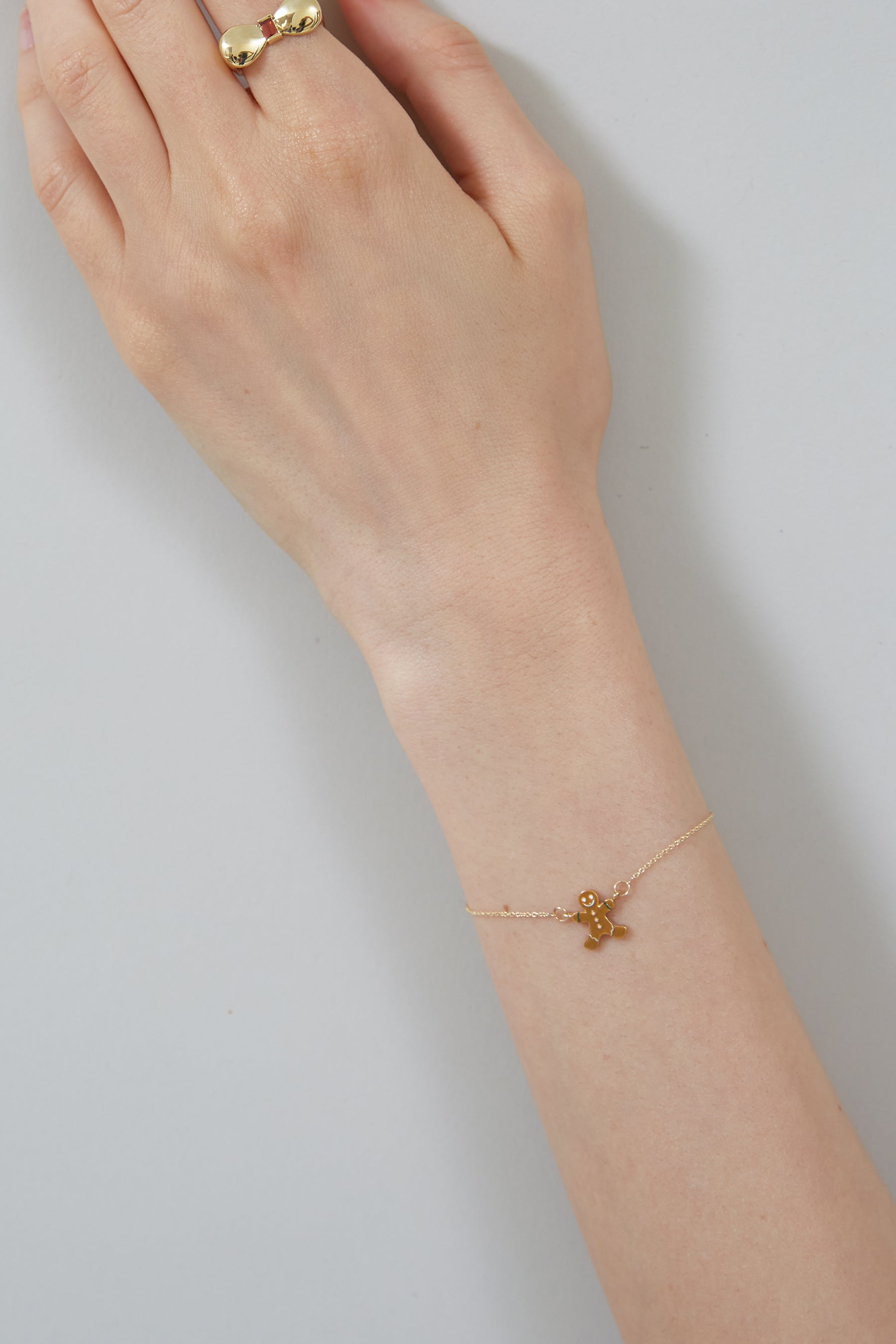 Bracelets – ALIITA-US