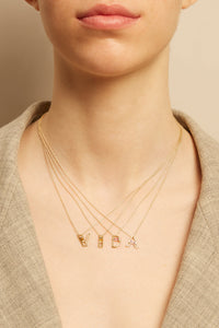 LETRA V CITRINE NECKLACE