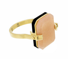 Load image into Gallery viewer, DECO SANDWICH SUNSTONE + BLACK AGATE RING
