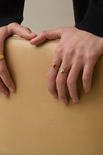 Load image into Gallery viewer, ARO C BAGUETTE OPAL RING
