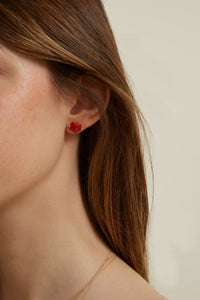 MINI CORAZON RED EARRING