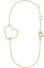 Load image into Gallery viewer, Gold chain bracelet with heart shaped pendant
