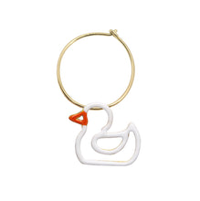 Load image into Gallery viewer, PATITO ENAMEL WHITE EARRING CIRCLE
