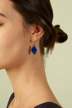 Load image into Gallery viewer, ROMBO LAPIS LAZULI EARRING CIRCLE
