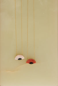 Gold chain necklace with flamenco fan shaped coral