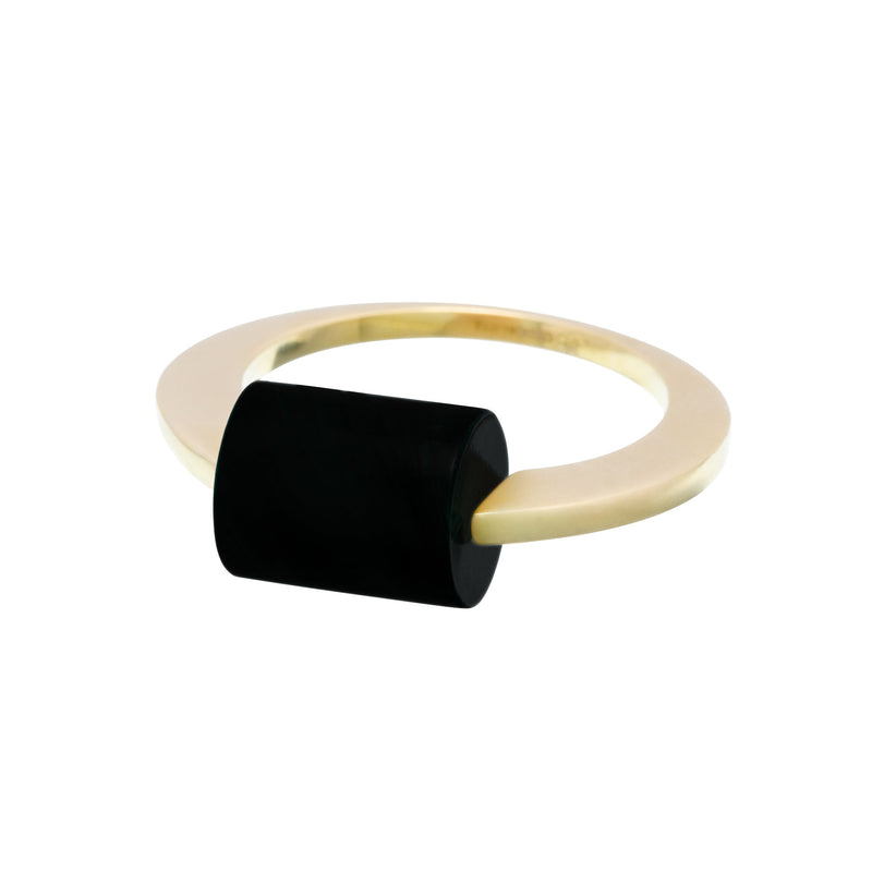 Gold ring with a cylinder cut black agate stone